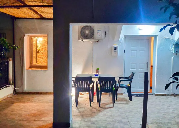 Παραδοσιακό Πέτρινο Σπίτι