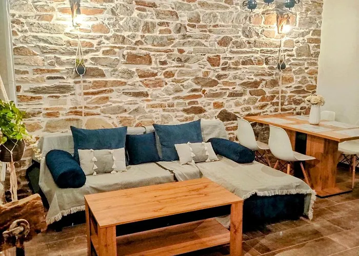 Παραδοσιακό Πέτρινο Σπίτι